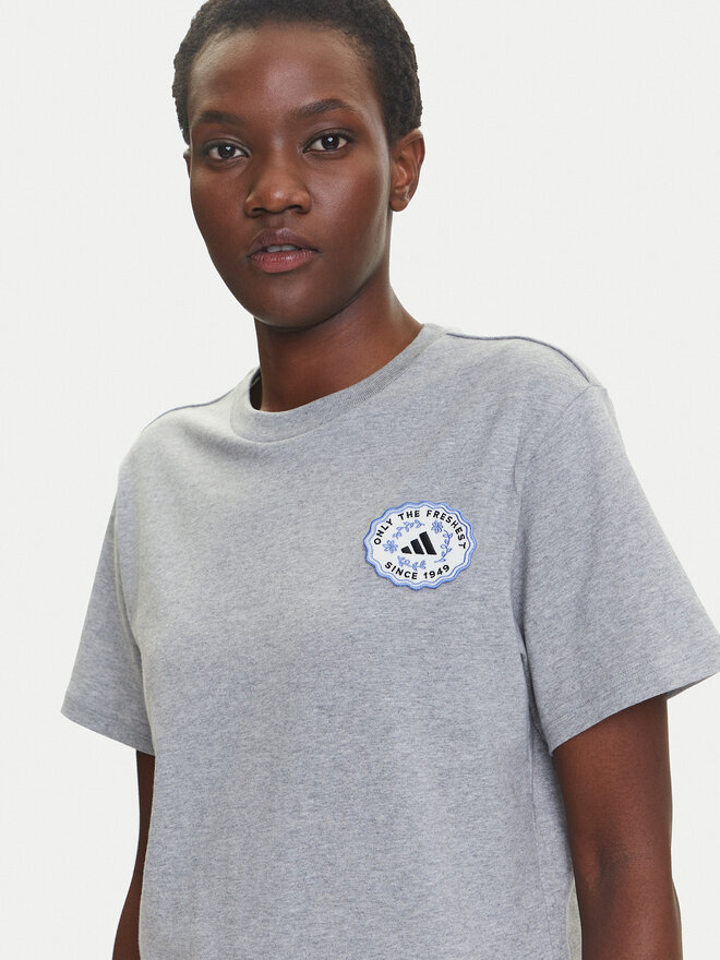 adidas adidas Camiseta Farmers Market Graphic KB2486 Gris Regular Fit