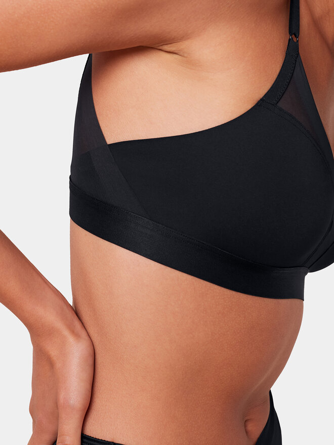 Triumph Triumph Varrásmentes melltartó Shape Smart 10217858 Fekete