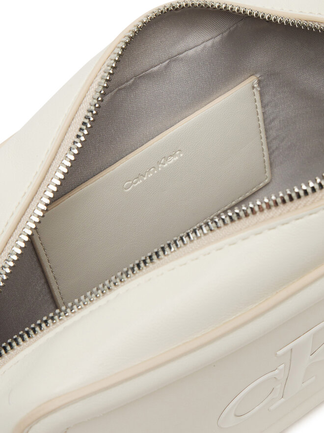 Calvin Klein Handtasche Calvin Klein Bold Ck Camera Bag LV04F3220G Weiß