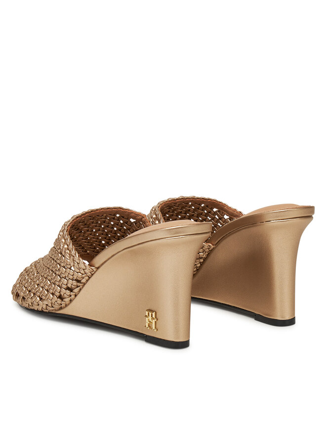 Tommy Hilfiger Klapki Tommy Hilfiger Crochet Metallic Lthr Wedge Mule FW0FW08812 Złoty