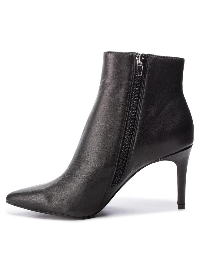 Botki Steve Madden Logic Ankle Boot SM11000195 03001 017 Czarny eobuwie .pl