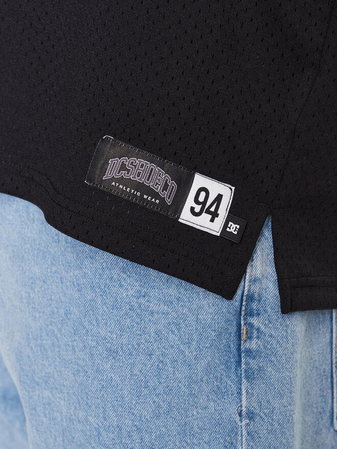 DC DC Tank top marškinėliai Pastime ADYKT03210 Juoda Regular Fit