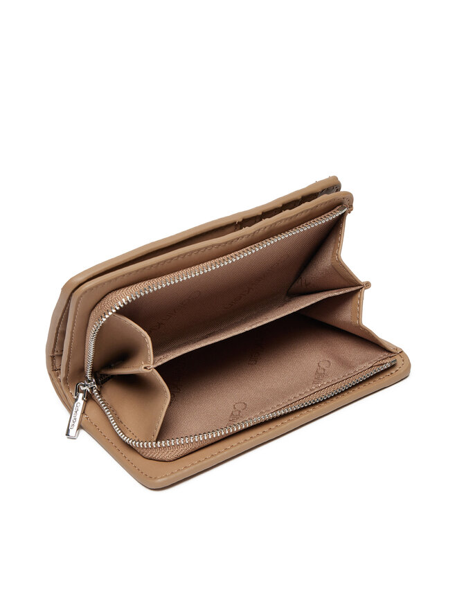 Calvin Klein Portafoglio grande da donna Calvin Klein Ck Daily Medium Bifold_Pbl K60K613075 Beige