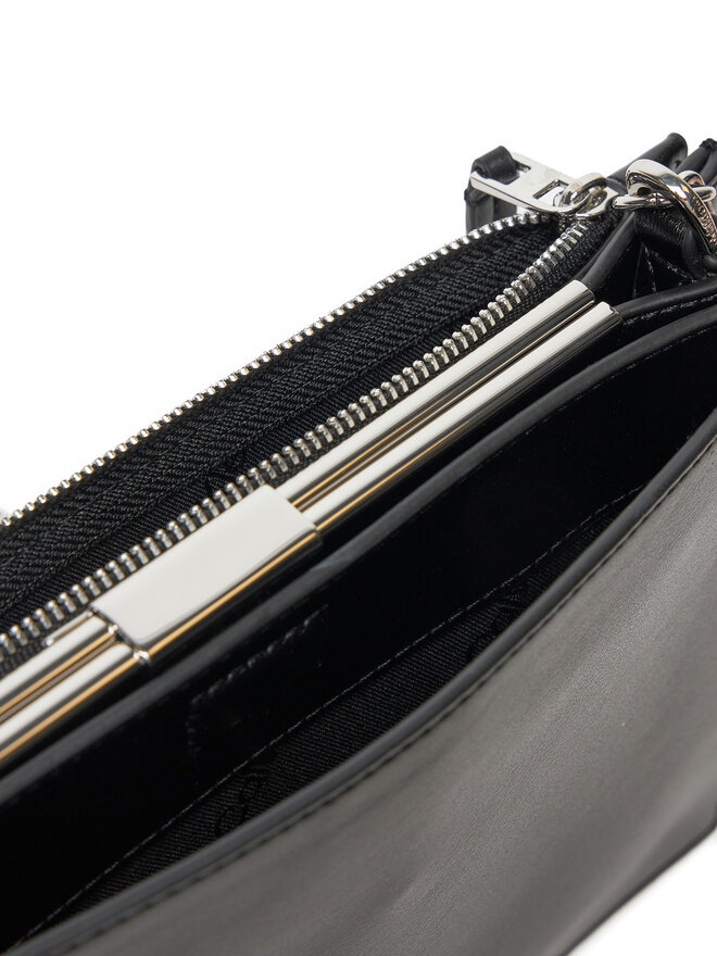 Calvin Klein Torebka Calvin Klein Ck Night Square Crossbody K60K612794 Czarny
