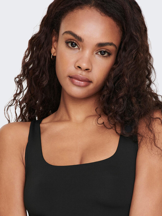 ONLY ONLY Marškinėliai Lea 15278090 Juoda Regular Fit
