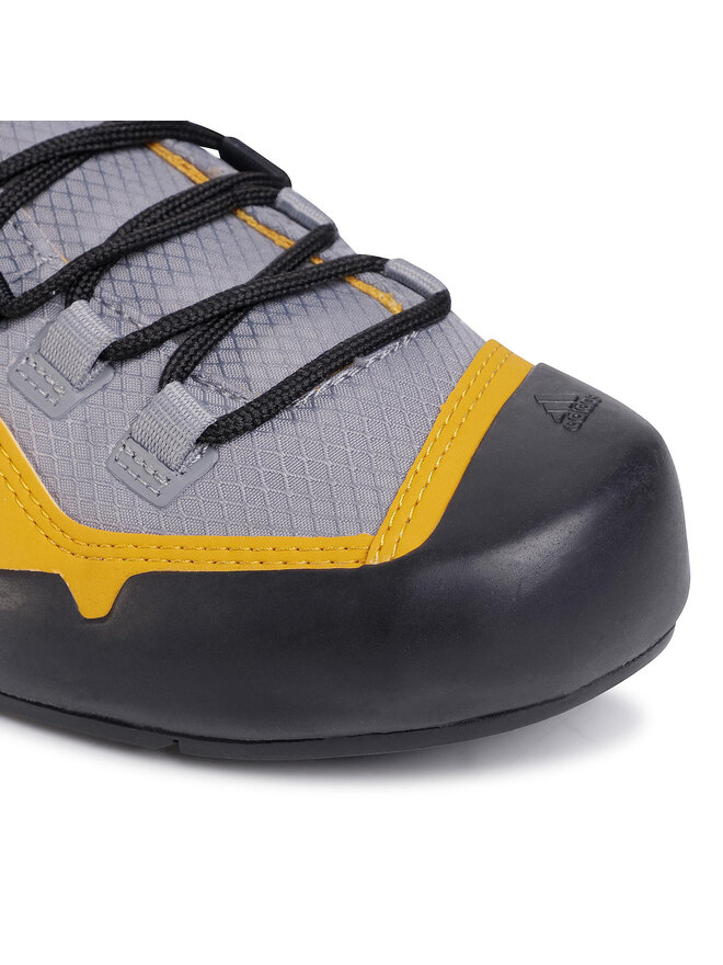 Trekkingschuhe adidas Terrex Swift Solo FX9325 Grau eschuhe.at