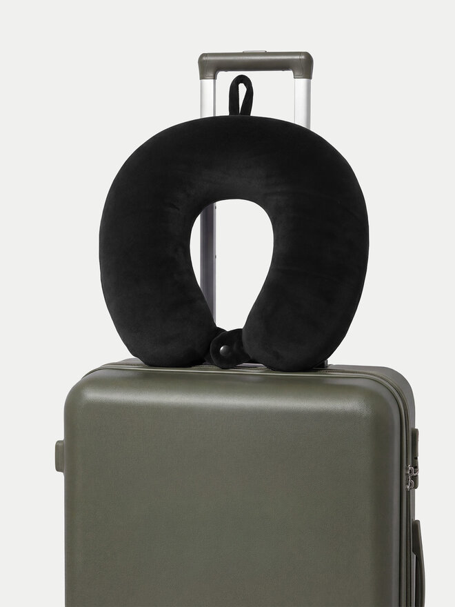 DeeZee Подушка для подорожей DeeZee CEO-9WF-002-SS26 Чорний