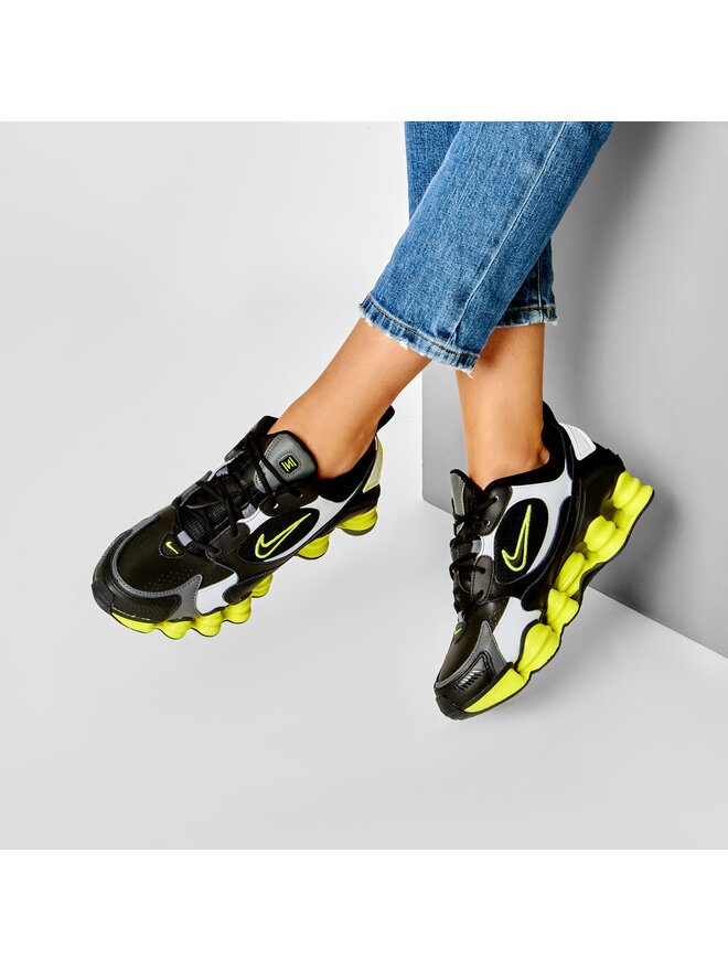 Снікерcи Nike Shox Tl Nova AT8046 003 Чорний | evzuttya.com.ua