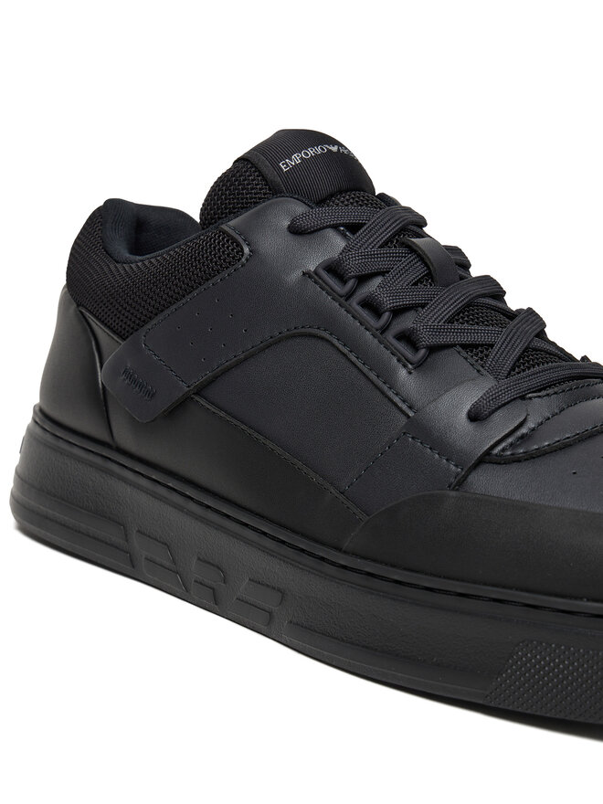 Emporio Armani Sneakers Emporio Armani EM002855 AF18018 MZ312 Schwarz