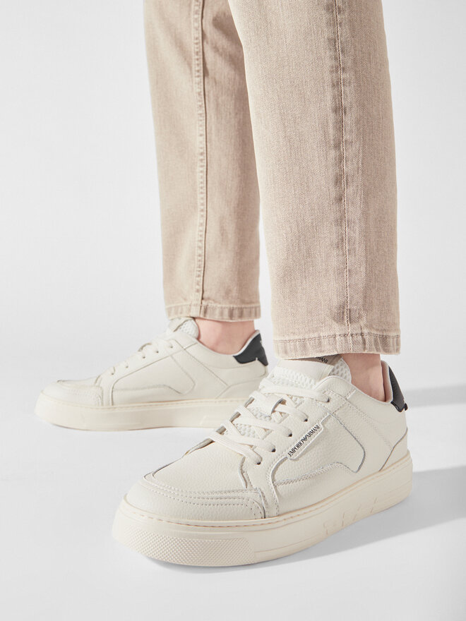 Emporio Armani Sneakersy Emporio Armani X4X568 Bílá