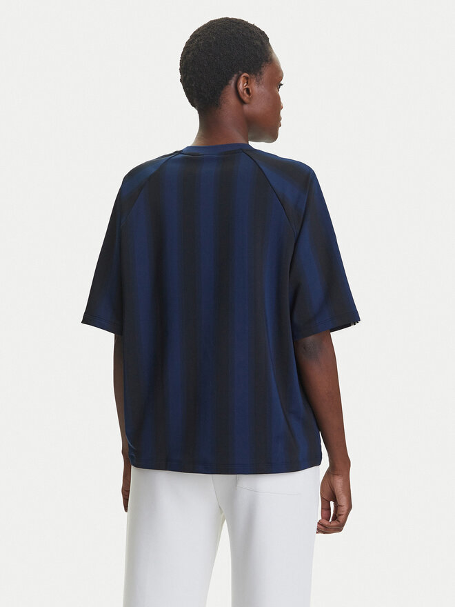 adidas adidas Marškinėliai Linear JY2854 Tamsiai mėlyna Oversize