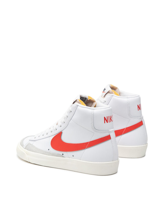 Nike Superge Nike W Blazer '77 CZ1055 101 Bela