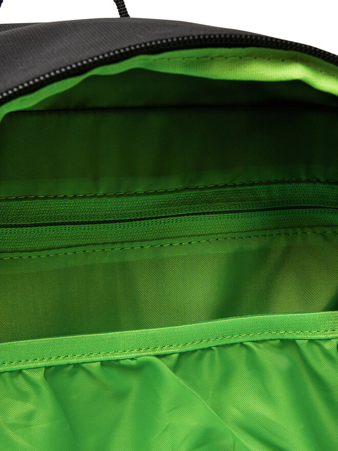 Quiksilver Nahrbtnik Quiksilver QUIC-P-005-07 Črna