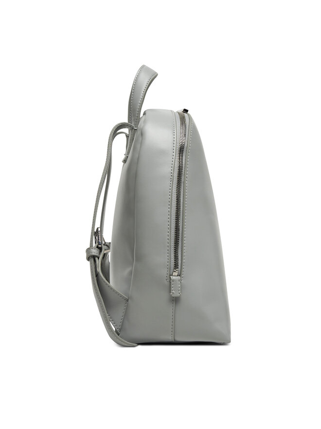 Calvin Klein Batoh Calvin Klein Embossed Calvin Round Backpack K60K613185 Šedá