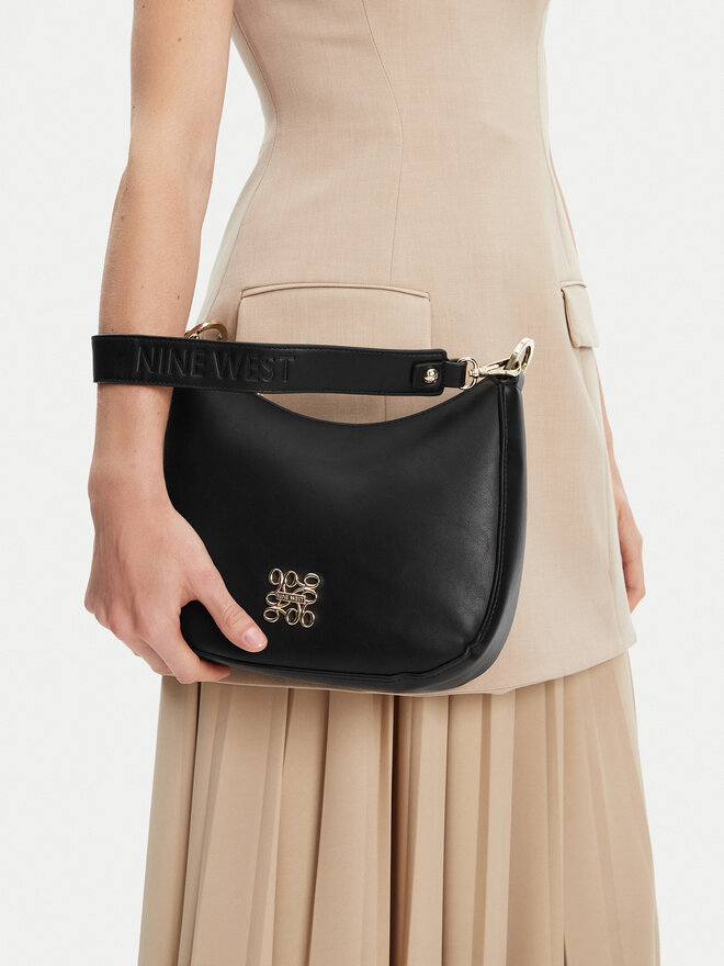 Nine West Сумка Nine West CEO-NANCY-H241690 Чорний