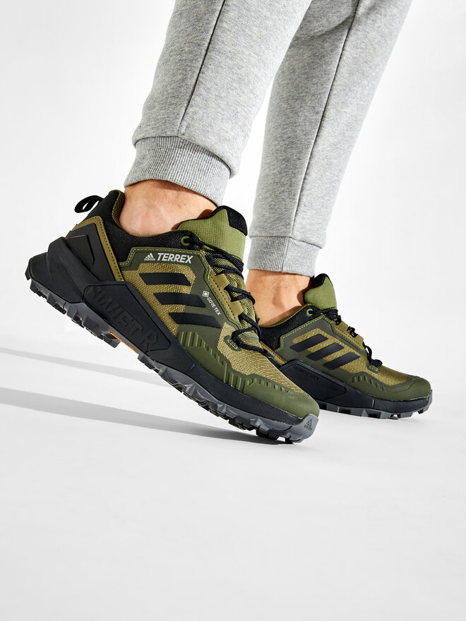 Scarpe da trekking adidas Terrex Swift R3 Gtx GORE TEX GY5075 Cachi escarpe