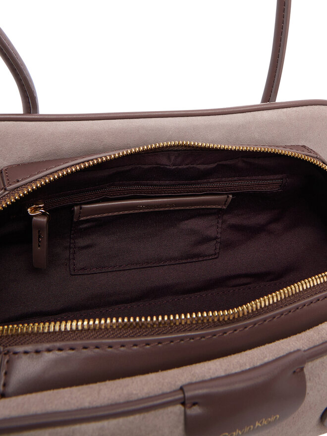 Calvin Klein Handtasche Calvin Klein Emblem Trio Suede Shoulder Bag LV04F3888G Beige