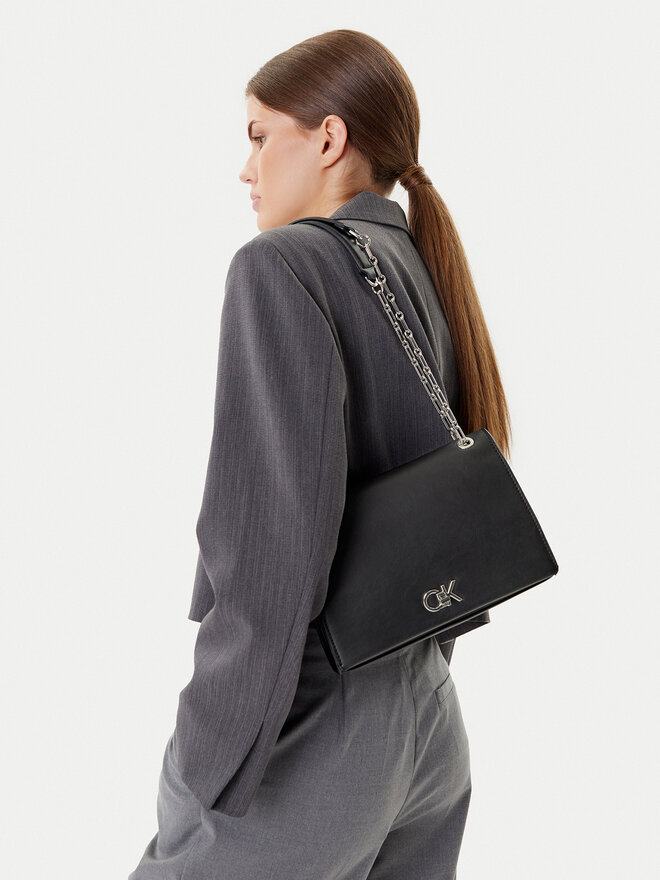 Calvin Klein Τσάντα Calvin Klein Re-Lock Medium Chain LV04F3104G Μαύρο