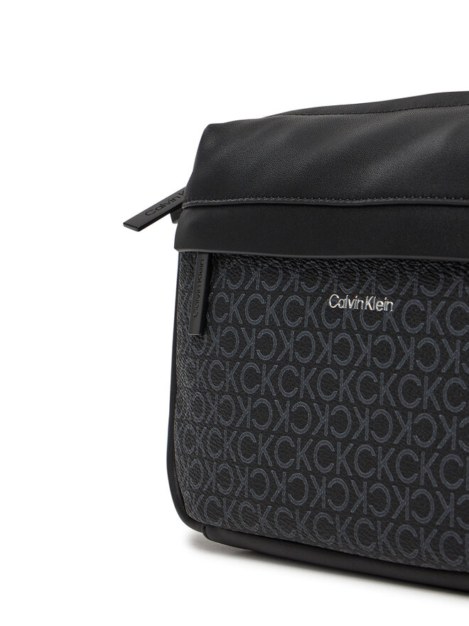 Calvin Klein Válltáska Calvin Klein Ck Must Camera Bag Mono K50K512881 Fekete