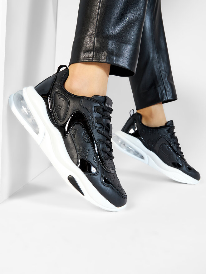 GUESS Women's Fever Sneaker - Fashion Lace-Up Casual Shoes With Air Bubble Detail, Round Toe Comfort