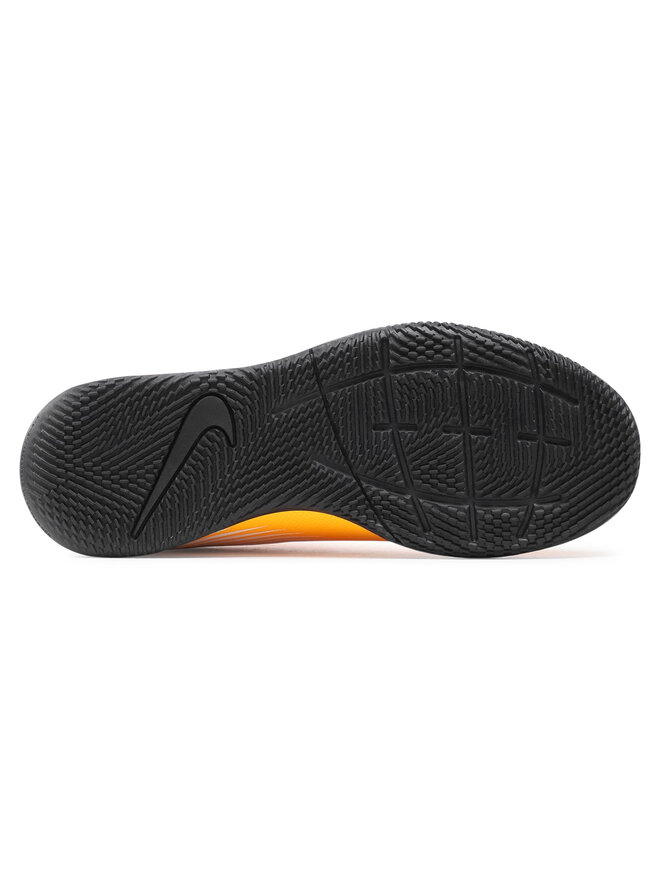 Nike Boty na fotball Nike Jr Superfly 7 Club Ic AT8153 801 Oranžová