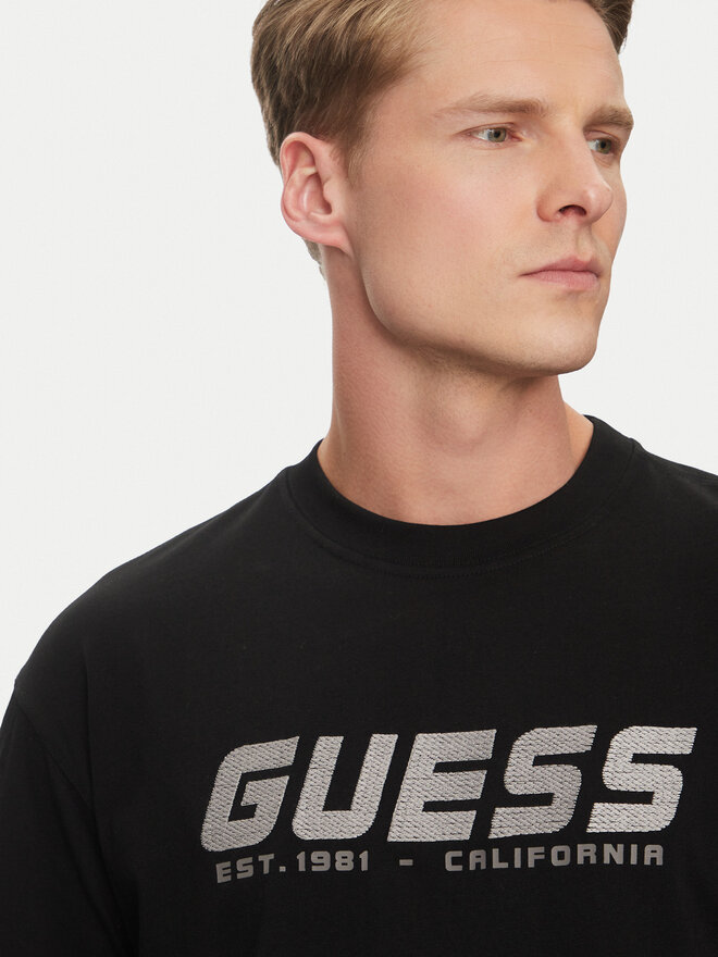 Guess Guess Camiseta Z5RI10 I3Z14 Negro Regular Fit