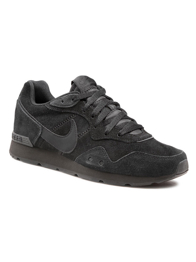 nike venture runner suede black