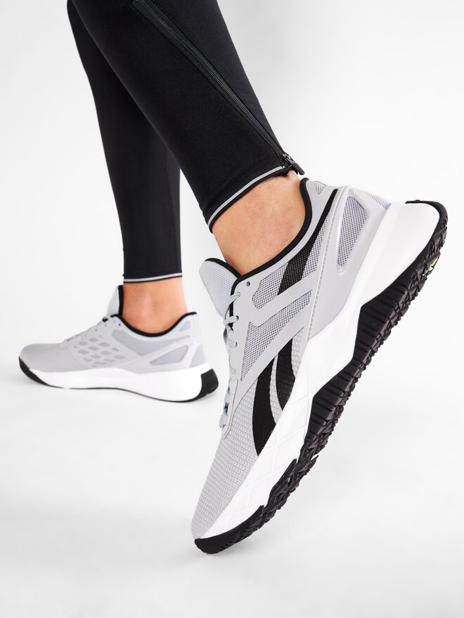 Reebok Взуття для тренажерного залу Reebok Nanoflex Tr G55592 Сірий