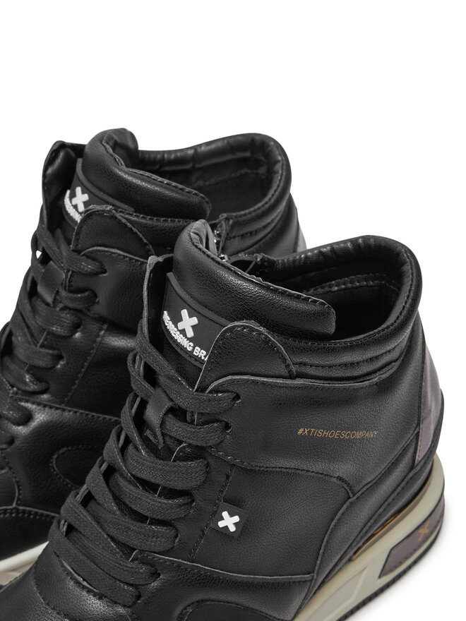 Xti Sneakers Xti 142951 Schwarz