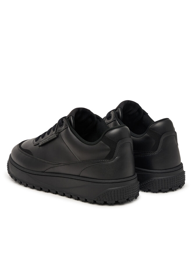 Emporio Armani Снікерcи Emporio Armani EM006510 AF27353 UC001 Чорний