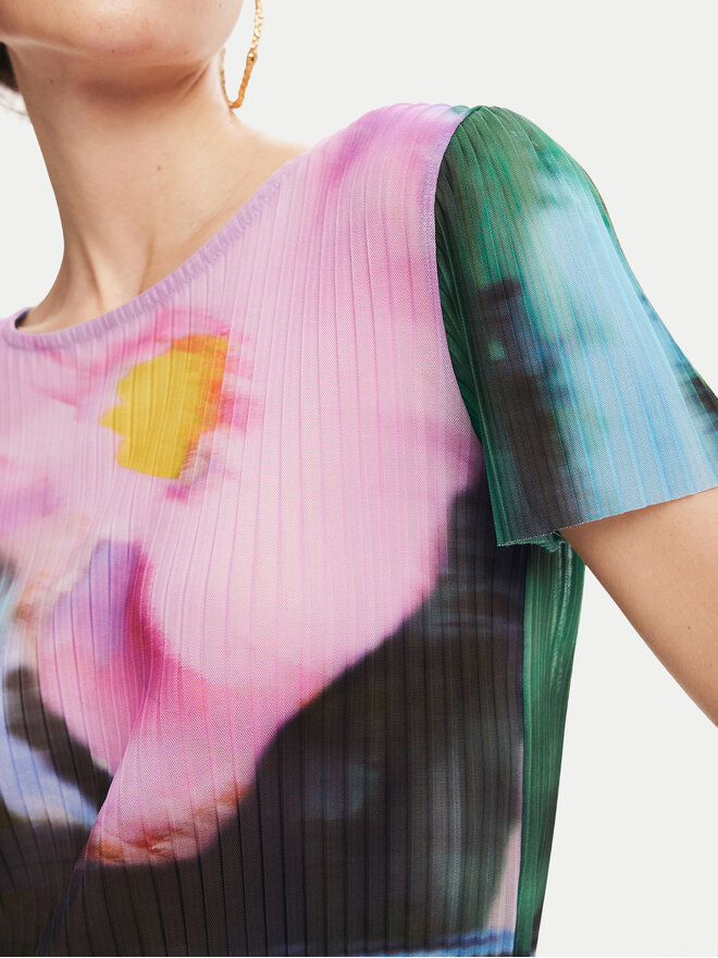Desigual Desigual Camiseta Plisa 24WWTK95 De color Slim Fit