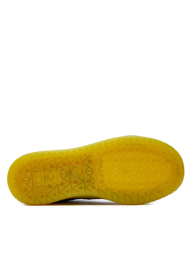 Geox j kommodor b 2025