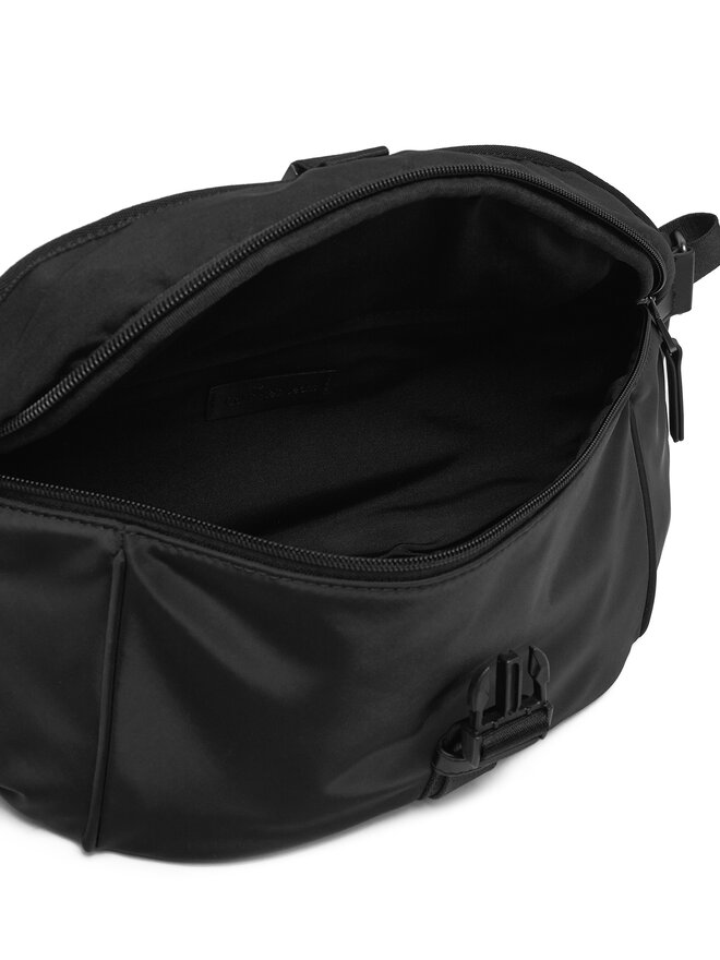 Calvin Klein Jeans Torbica oko struka Calvin Klein Jeans K50K513002 Crna