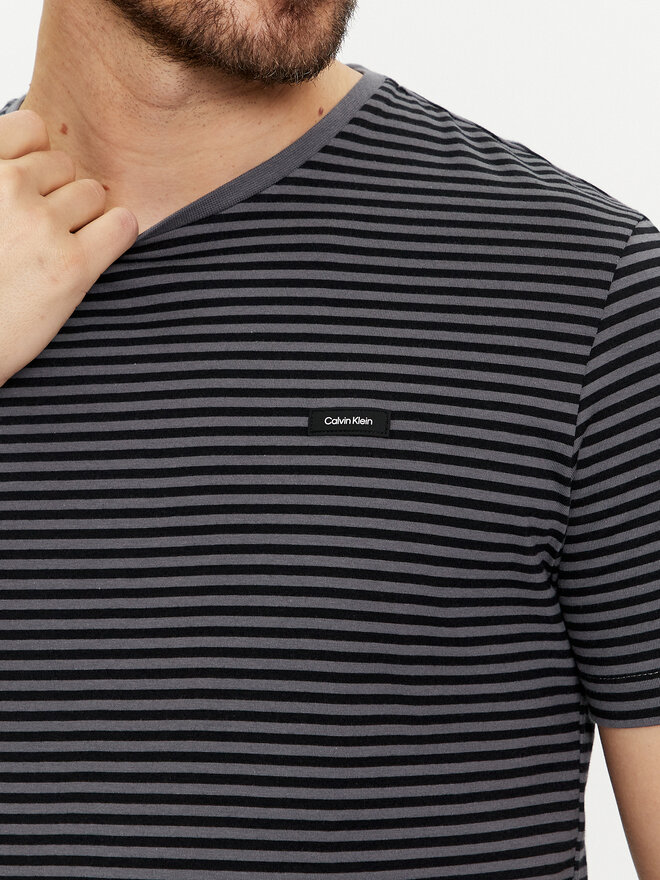 Calvin Klein Calvin Klein Marškinėliai K10K112520 Juoda Regular Fit