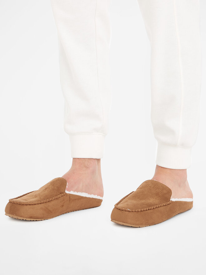 Tommy Hilfiger Papucs Tommy Hilfiger Hilfiger Mocassin Homeslipper FM0FM04769 Barna