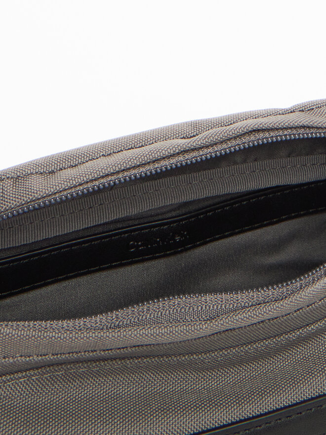 Calvin Klein Övtáska Calvin Klein Contrast Belt Bag LV04D3073G Szürke