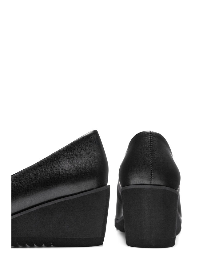 Clara Barson Pusbačiai Clara Barson ALEXIS WYL3396-2A Juoda