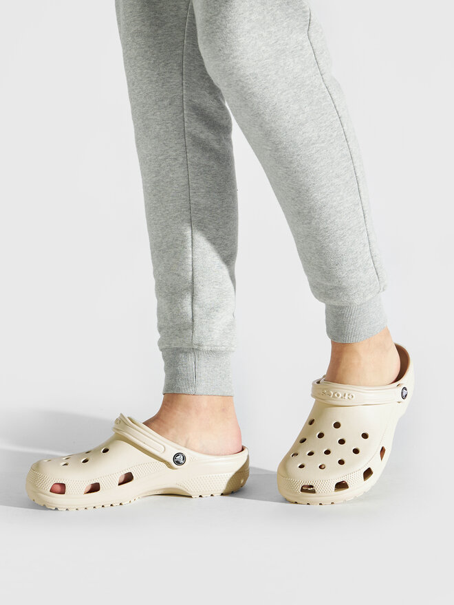 Crocs Чехли Crocs Classic 10001 Бежов