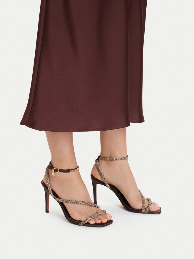 Nine West Sandalen Nine West CEO-Y3113-1 Braun