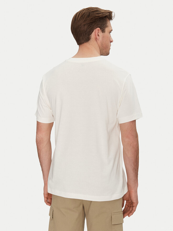 New Balance New Balance Camiseta MT51924 Blanco Relaxed Fit