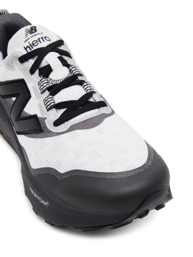 New Balance Buty do biegania New Balance Hierro MTHIERK9 Biały