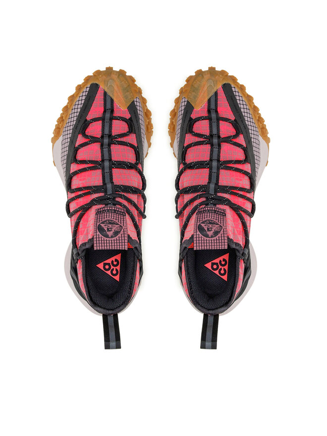 nike acg mountain fly low flash crimson