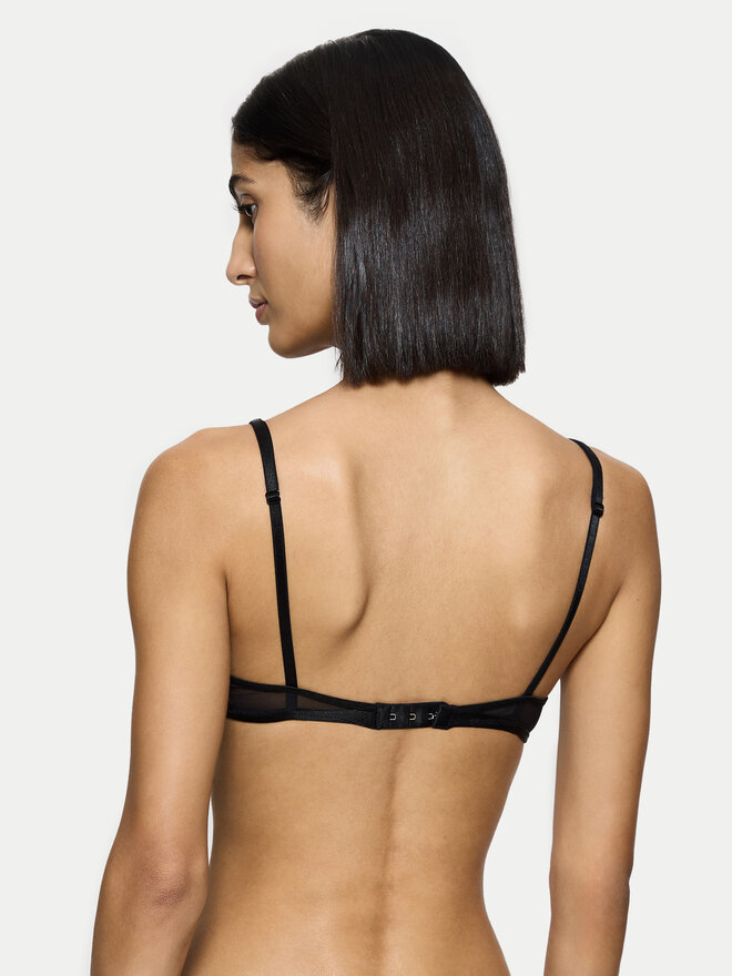 Triumph Triumph Pakelianti (push-up) liemenėlė Crazy Stupid Love 10222374 Juoda