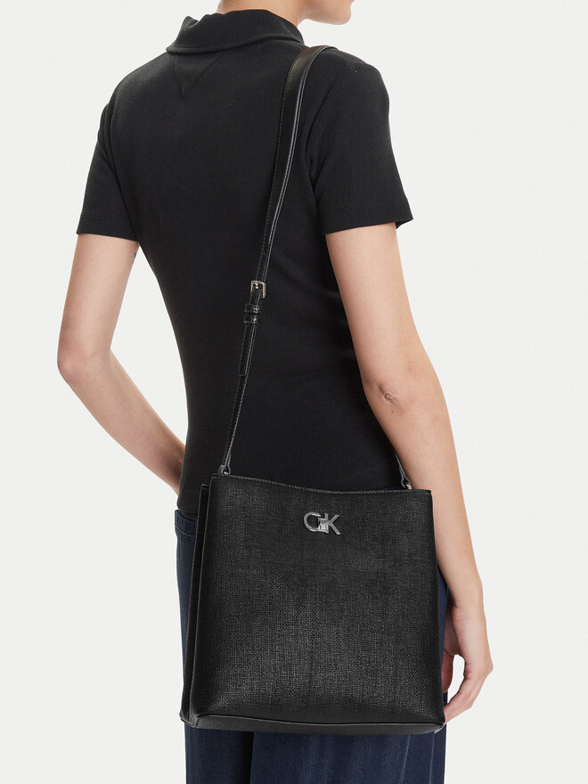 Calvin Klein Torebka Calvin Klein Ck Bucket Bag_Tex K60K613179 Czarny