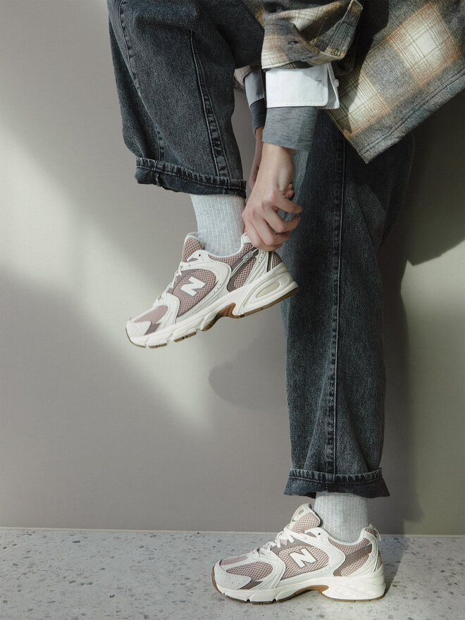 New Balance Sneakers New Balance U530SUA Beige