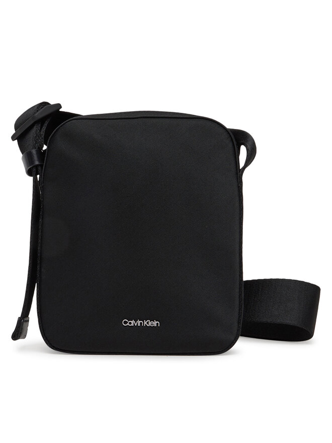 Calvin Klein Crossover torbica Calvin Klein Ck Ease Reporter S K50K512886 Crna