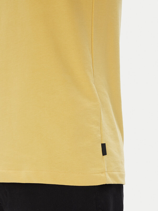 DC DC T-shirt ADYKT03246 Žuta Regular Fit