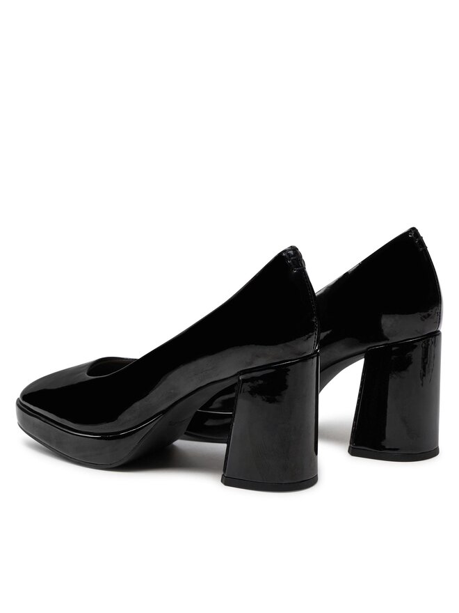 Clarks Lodičky Clarks Zoya85 Court 26176364 Čierna