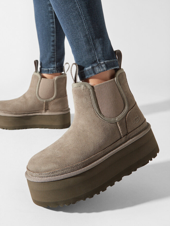Botki Ugg W Neumel Platform Chelsea 1134526 Szary | eobuwie