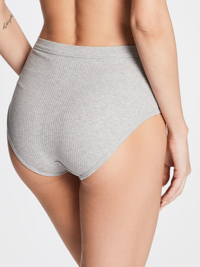 Chantelle Chantelle Klassischer Damenslip mit hoher Taille Comfort C15P70 Grau